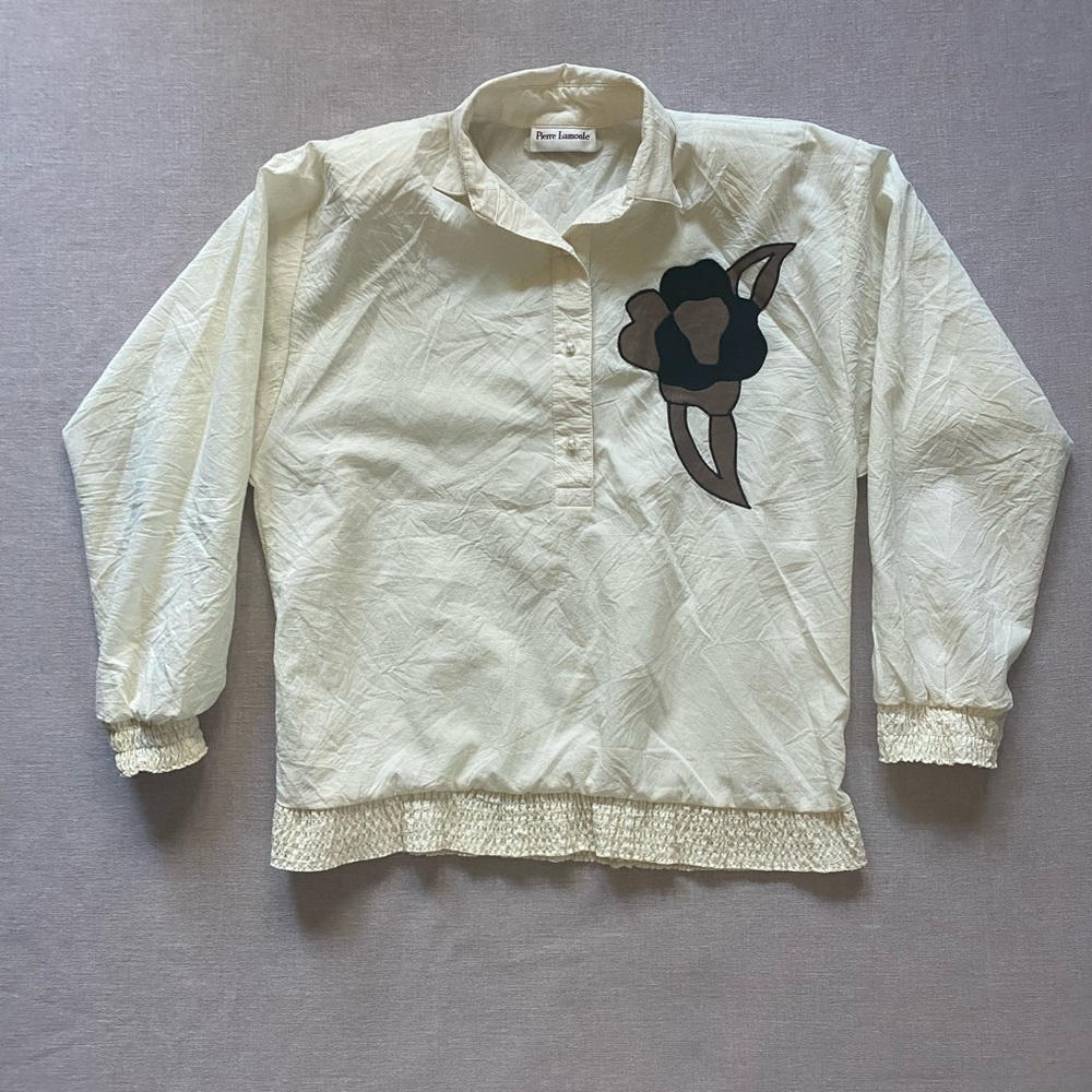 Vintage Pierre Lamonte cream embroidered funky retro top.